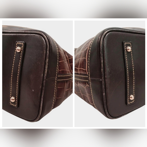 Dooney & Bourke Croco Embossed Lock Sac Hobo Bag W/ Pouch & Keychain - Picture 6 of 16